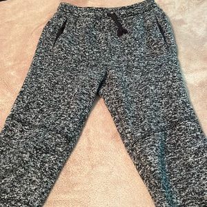 Boys Sonoma joggers size 8
